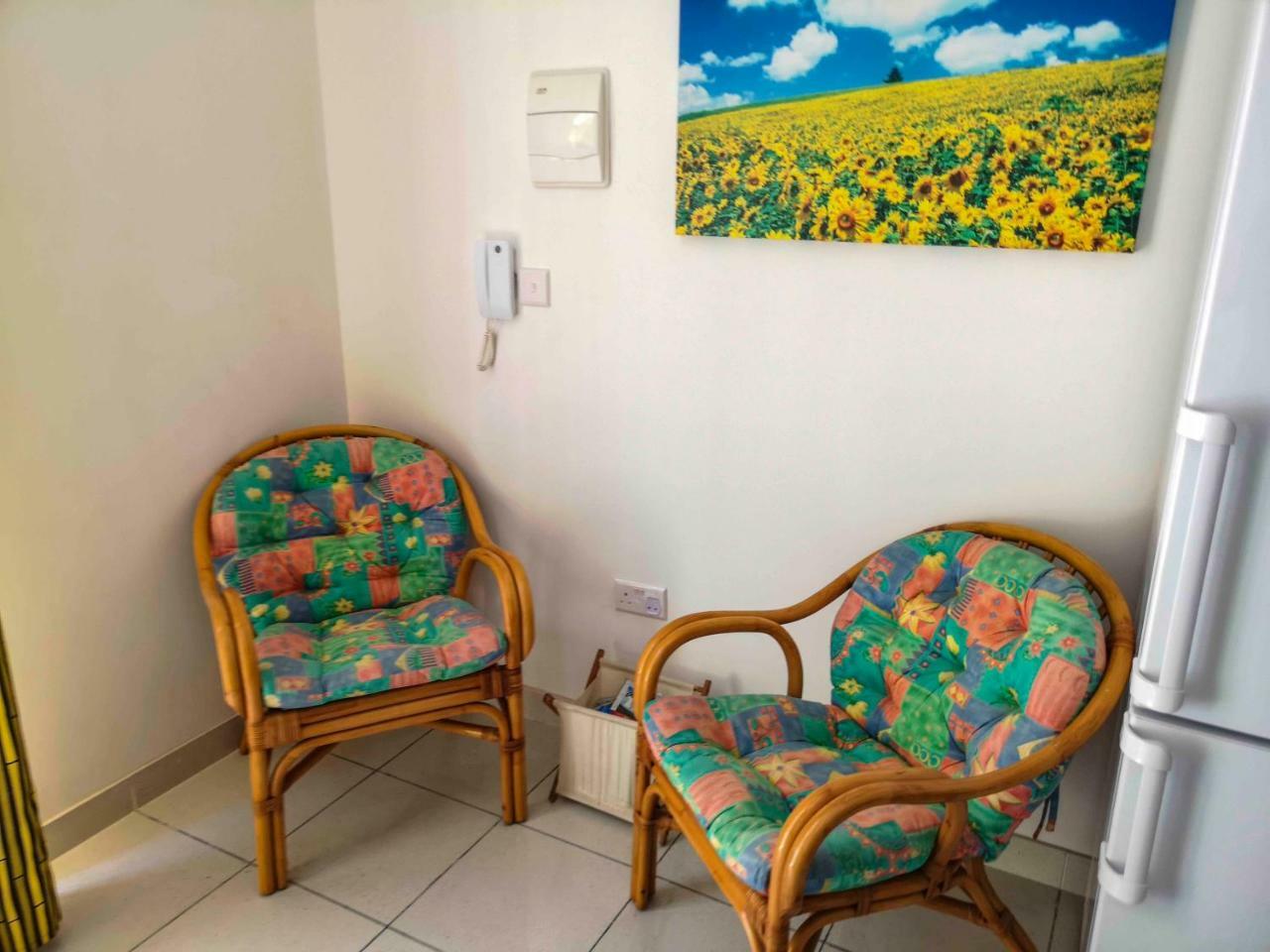 All Nations Holiday Home Ghajnsielem Екстер'єр фото